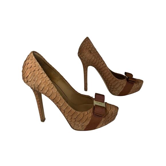 Salvatore Ferragamo Python Vara Bow Platform Pumps Size 6.5 - Picture 2 of 9